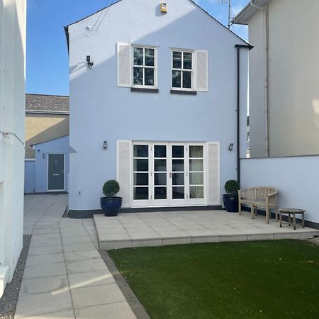 The Coach House Villa Cheltenham Exteriör bild