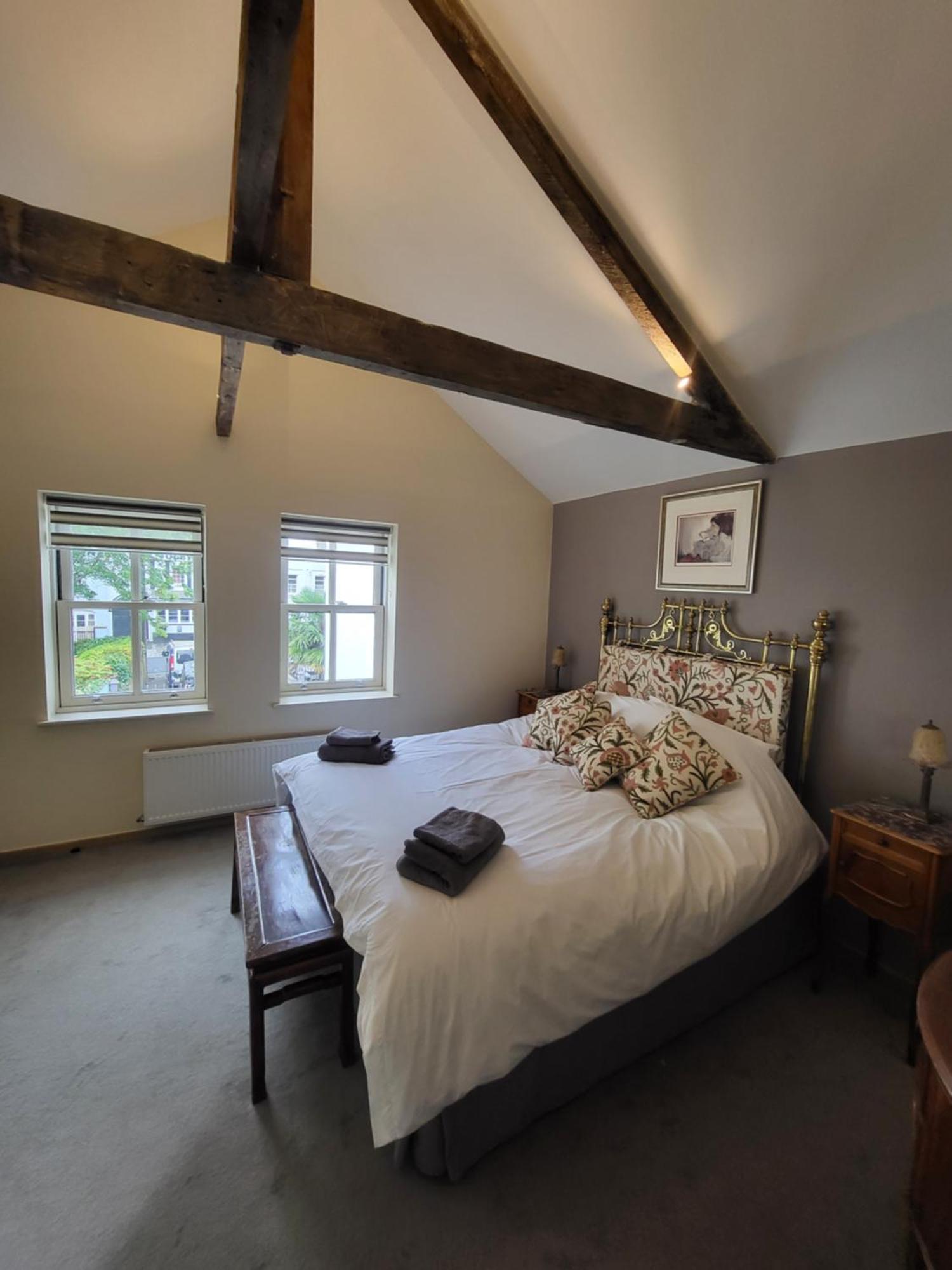 The Coach House Villa Cheltenham Exteriör bild