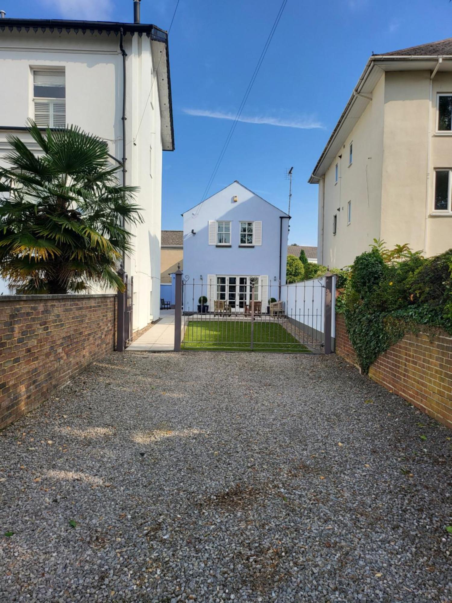 The Coach House Villa Cheltenham Exteriör bild
