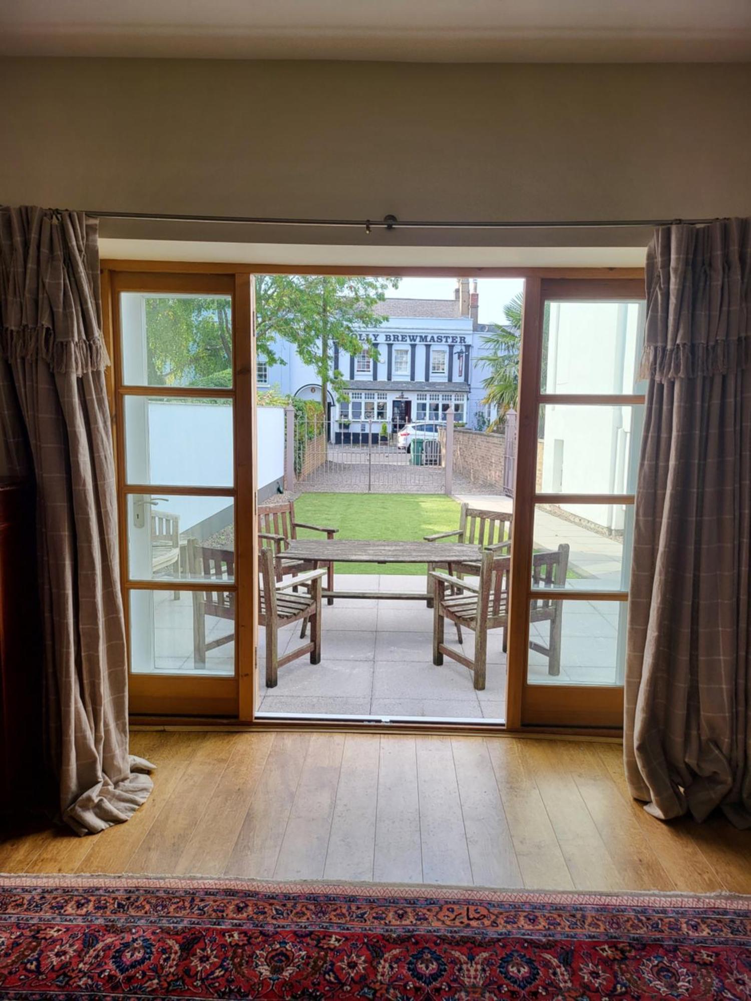 The Coach House Villa Cheltenham Exteriör bild