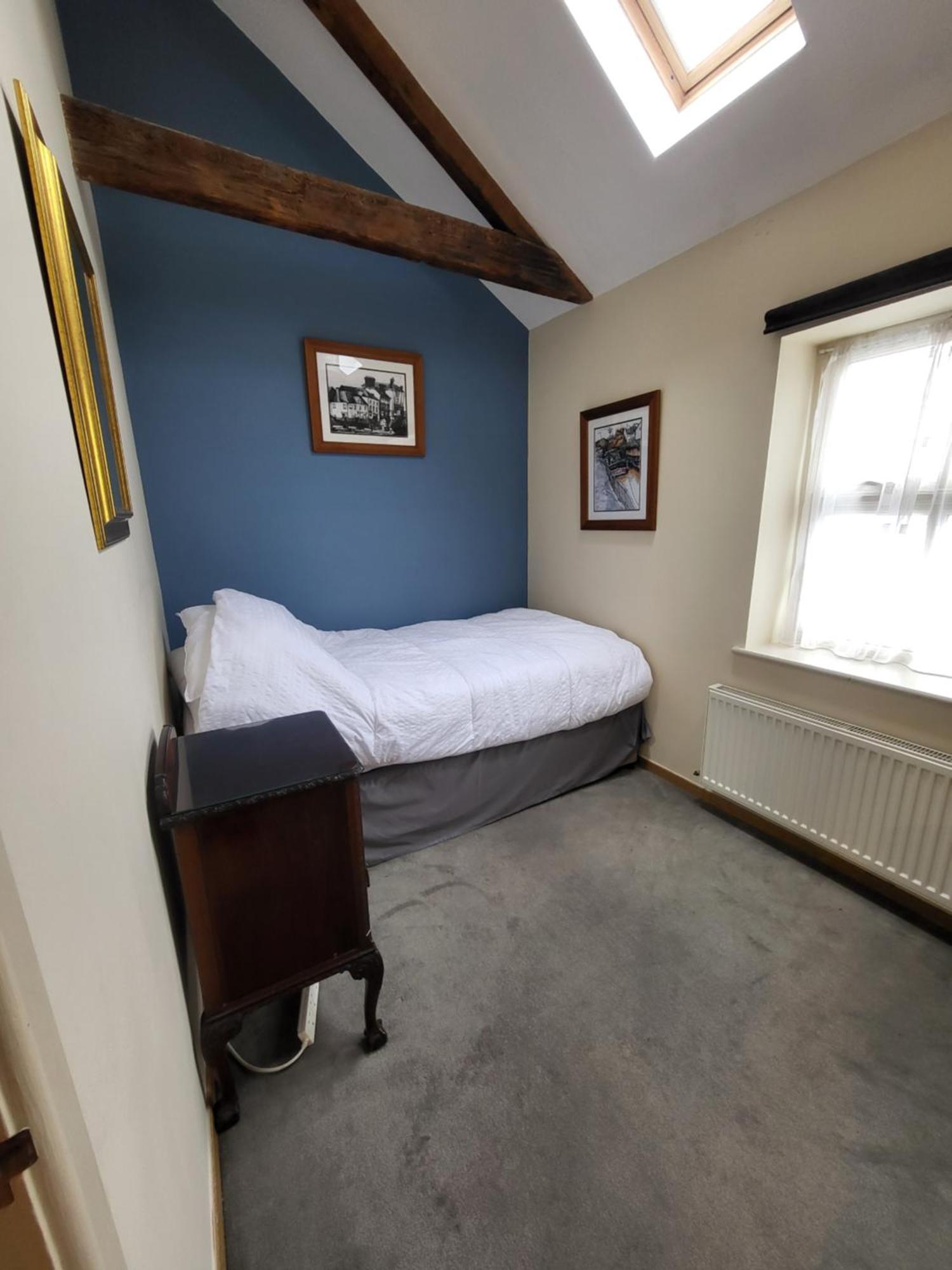 The Coach House Villa Cheltenham Exteriör bild